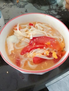 一碗家常番茄汤面
