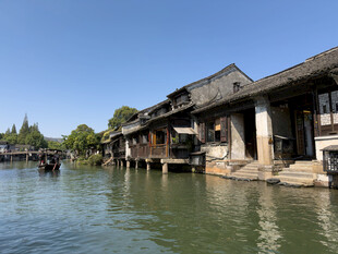江南水乡临水古民居