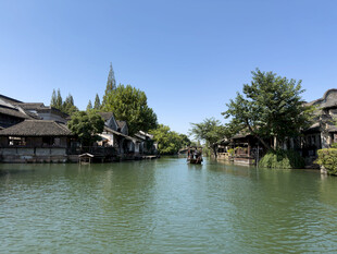 江南水乡古镇风光