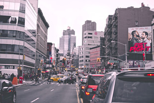 都市繁华街景