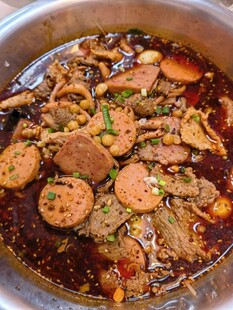 香辣什锦冒菜