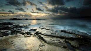 海滩日落黄昏美景