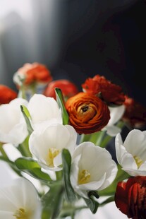 柔焦混搭鲜花花束