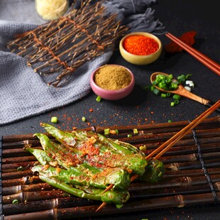 美味炭烤青椒串
