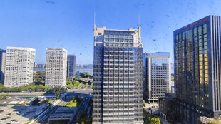 现代都市商务高楼群
