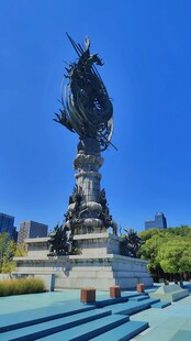 广场龙形雕塑景观