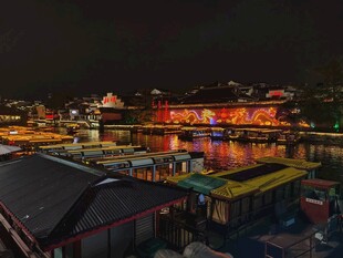 中式古建夜景