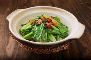 鲮鱼油麦菜