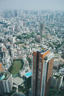 高空俯瞰城市全景