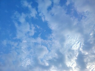 晴空蓝天白云景致