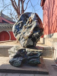 中式古建园林观赏石