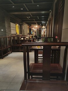 中式复古室内走廊
