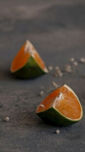 青柠切块静物特写