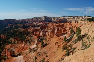 红岩峡谷自然风光