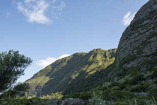 青山蓝天山野风光
