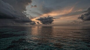 海上黄昏日落风光