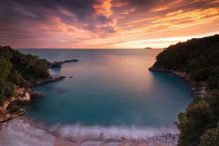 海湾日落绝美风光