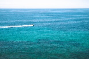 碧海蓝天