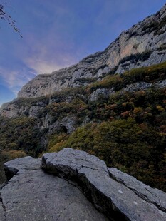 山间步道山野风光