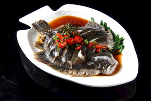 清蒸鱼家常美食