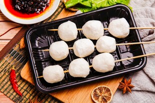 生鲜烧烤鱼丸串