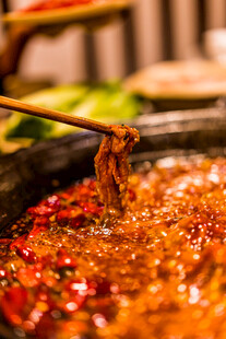 麻辣红油火锅涮肉