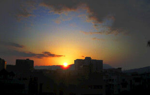 城市黄昏日落风光