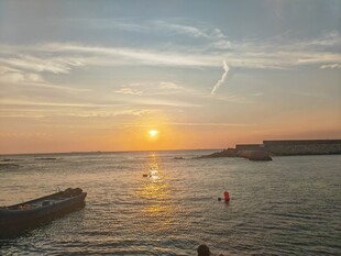 海边日落风光 红海湾