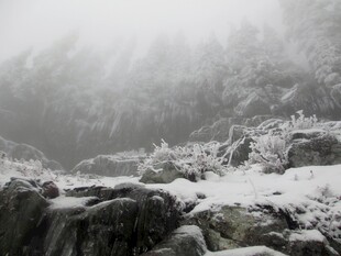 风雪山野冬景