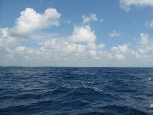 碧海蓝天海上风光