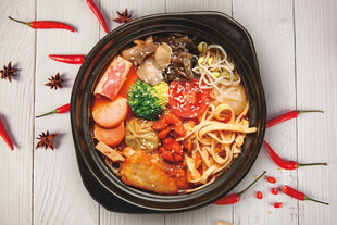 什锦砂锅美食