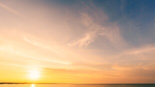 海上日落唯美风光