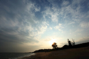 海滨日落风光