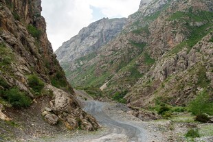 峡谷河流山野风光