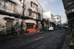 老城旧街街景