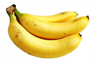 三根新鲜香蕉