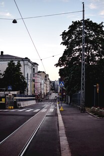 清晨空旷城市街道