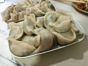 一盘家常手工饺子