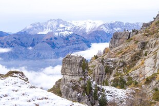 高山云海雪山风光