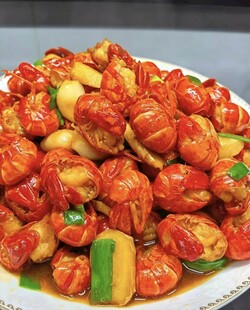 香辣炒龙虾尾