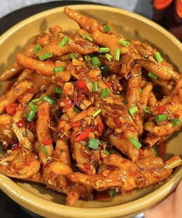 香酥香辣小鱼家常菜