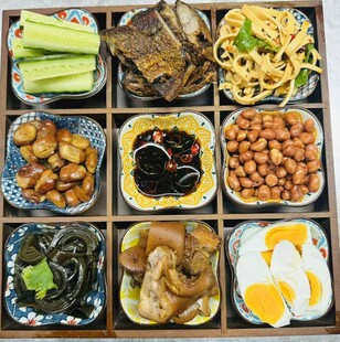 中式九宫格凉菜拼盘