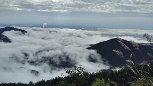 高山云海壮阔风光