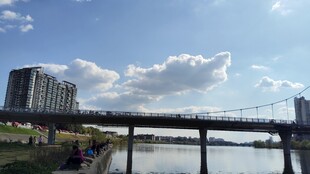 龙形云城市风景