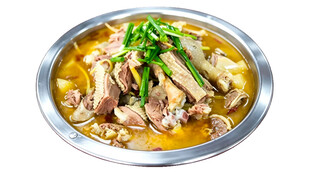 金汤炖肉家常菜