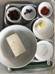 豆腐料理备料
