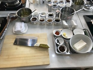 厨房备菜操作台