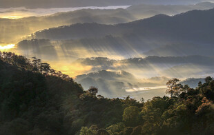 山野黄昏日落美景