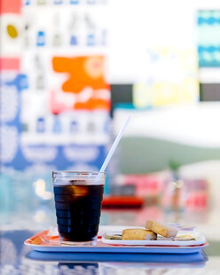 冰可乐休闲下午茶