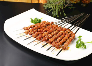 风味烤羊肉串